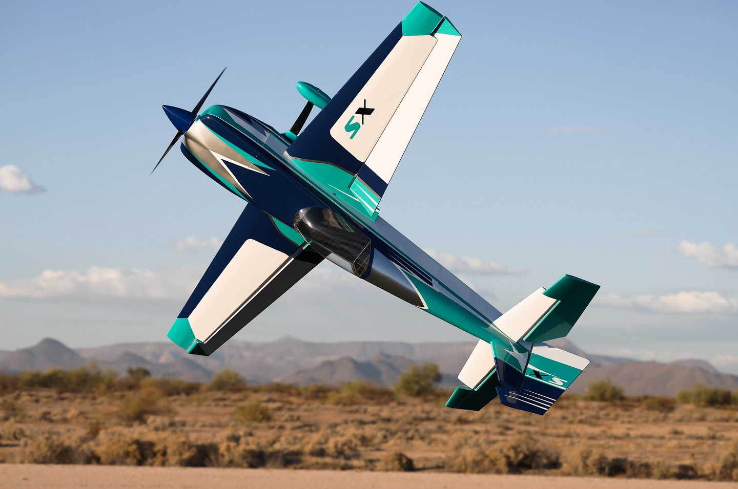 Extra 330 SX 103 AJ Aircraft