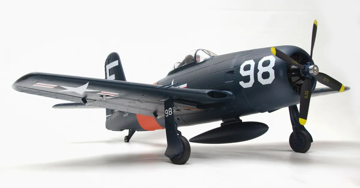 F8F Bearcat Arrows RC