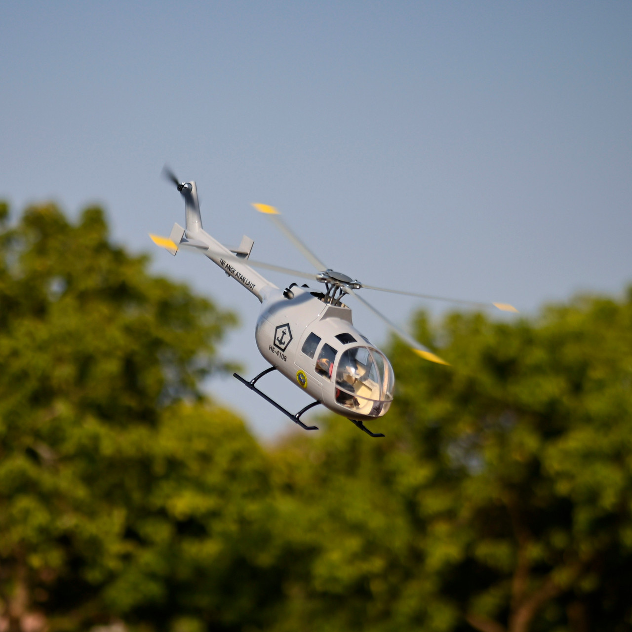 BO-105 Class 470 FLY WING