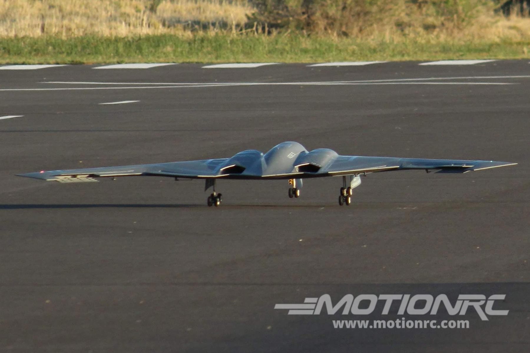 B-2 Spirit Bomber Freewing Model