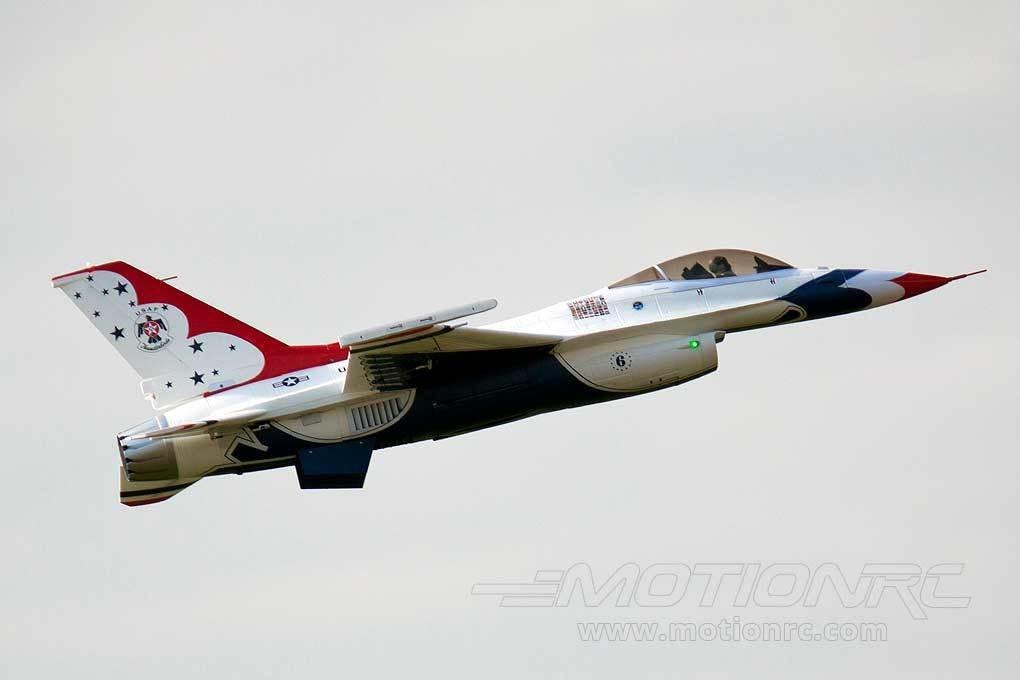 F-16C Falcon Thunderbirds 90mm Freewing Model