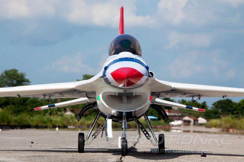 F-16C Falcon Thunderbirds 90mm Freewing Model