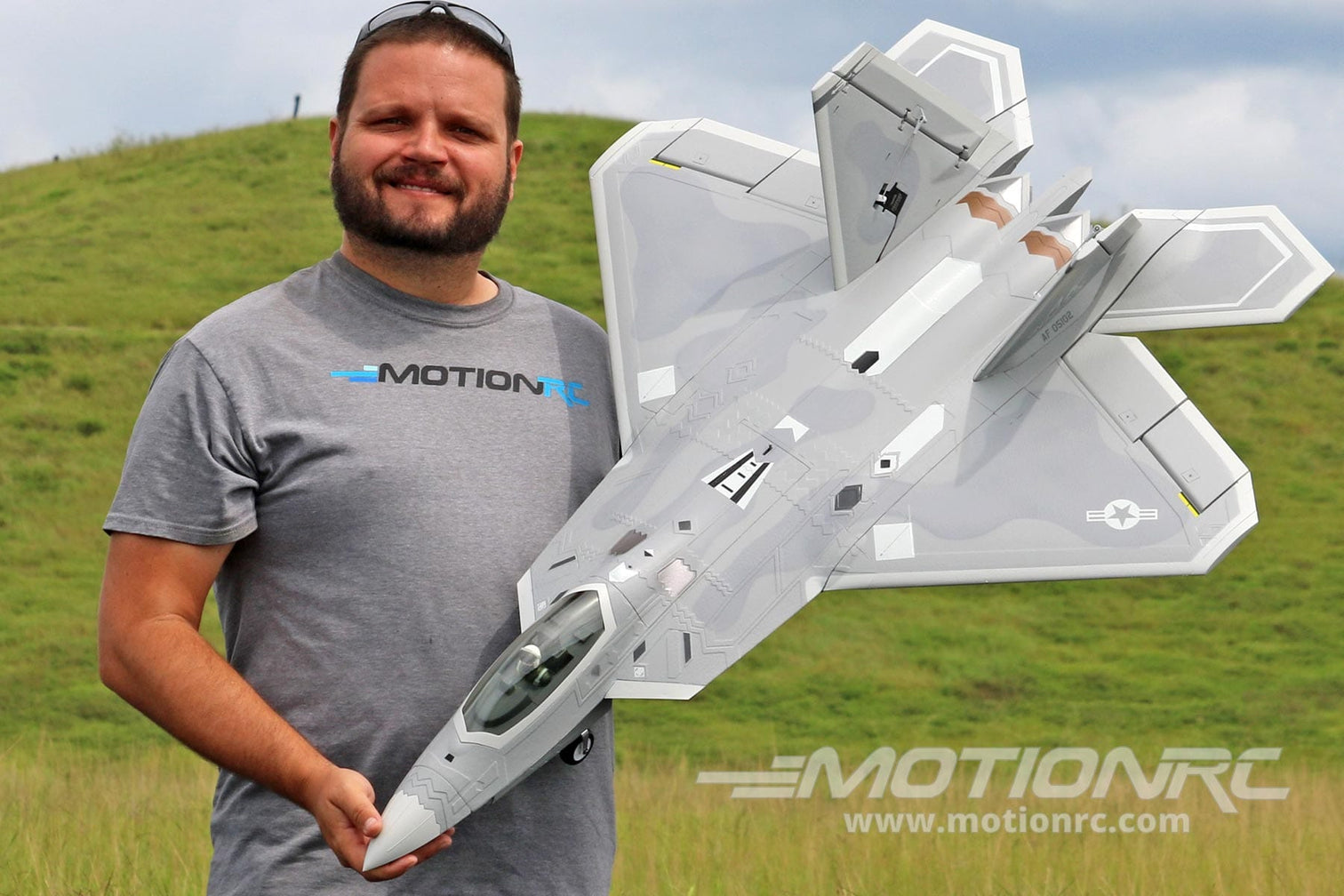 F-22 Raptor 70mm Freewing Model