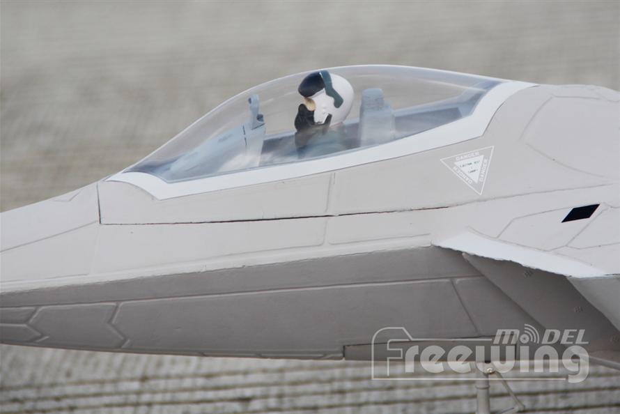 F-22 Raptor 64 mm Freewing Model