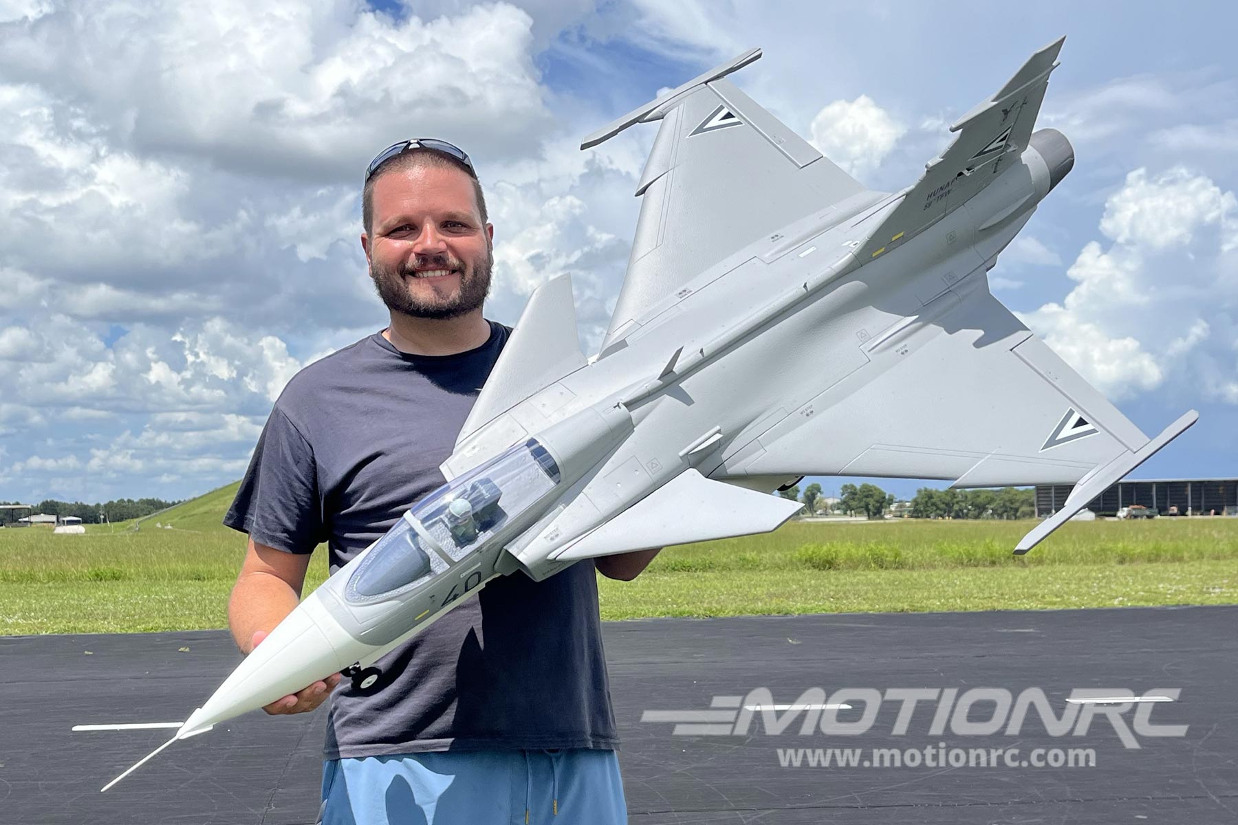JAS-39 Gripen Freewing Model