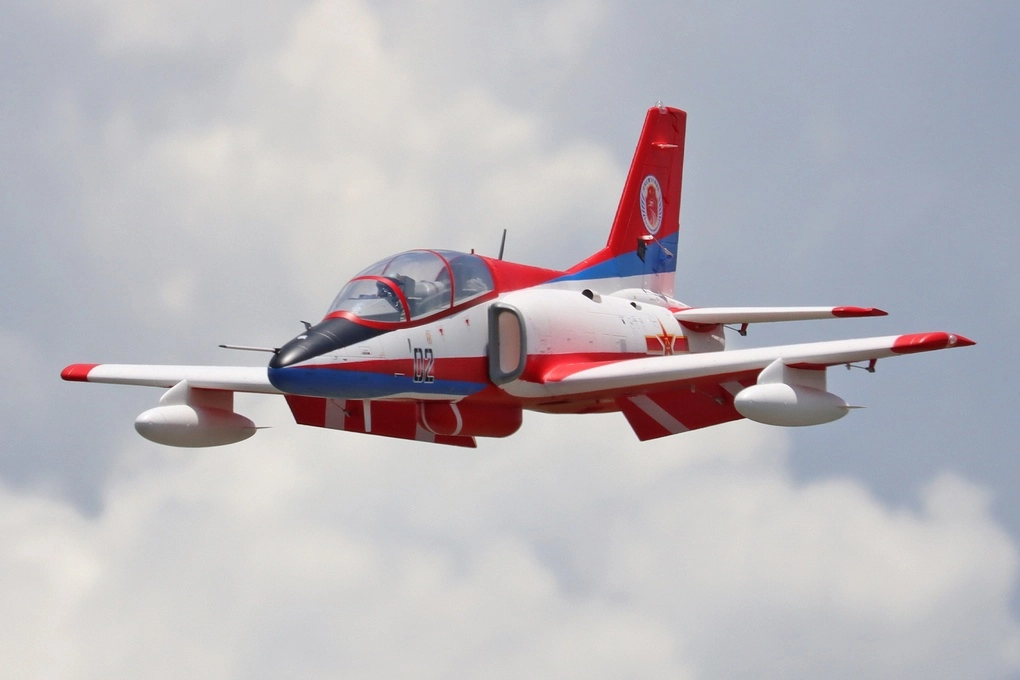 JL-8 Karakorum 80mm Freewing Model