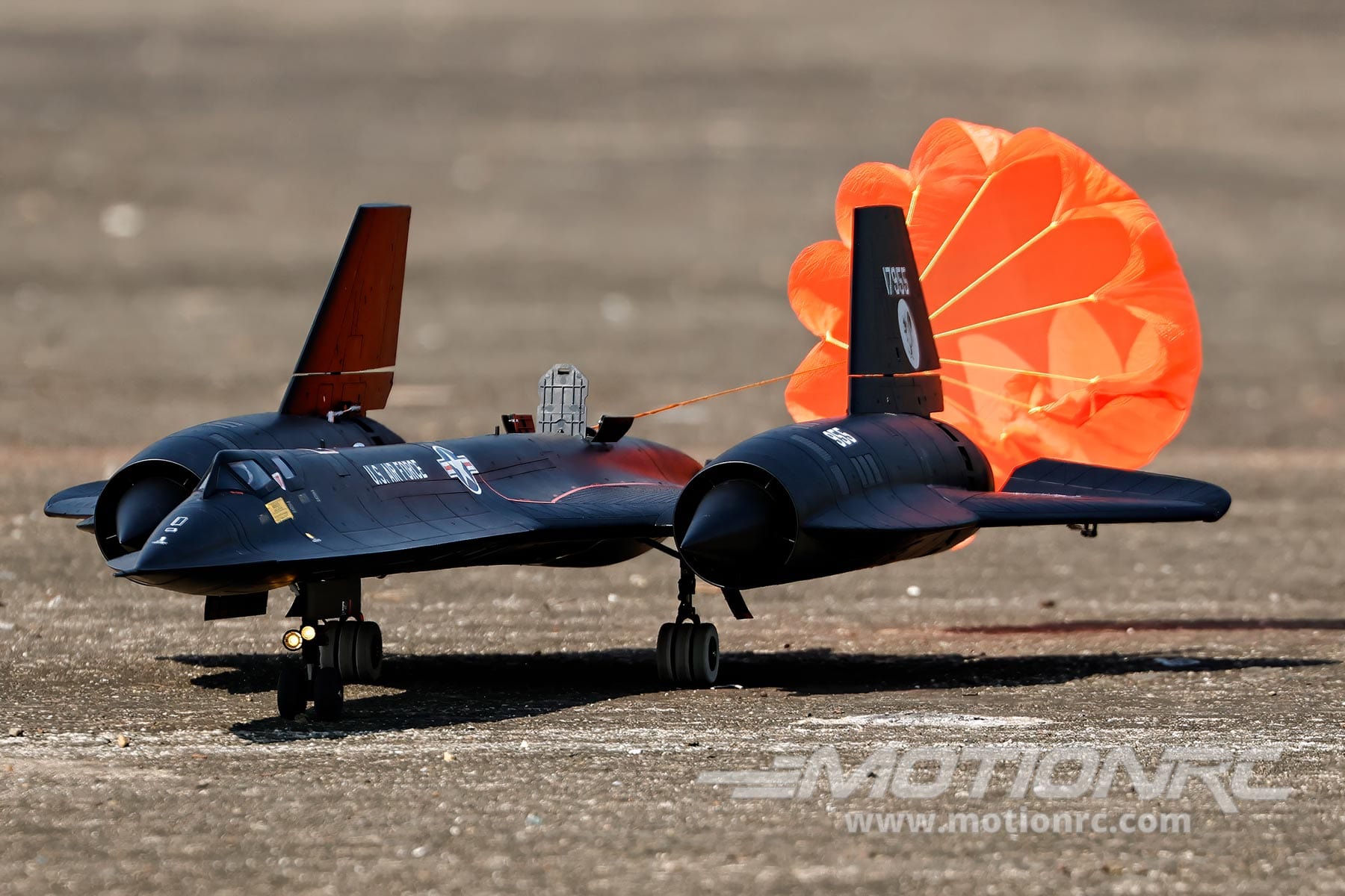 SR-71 Blackbird Twin 70mm Freewing Model