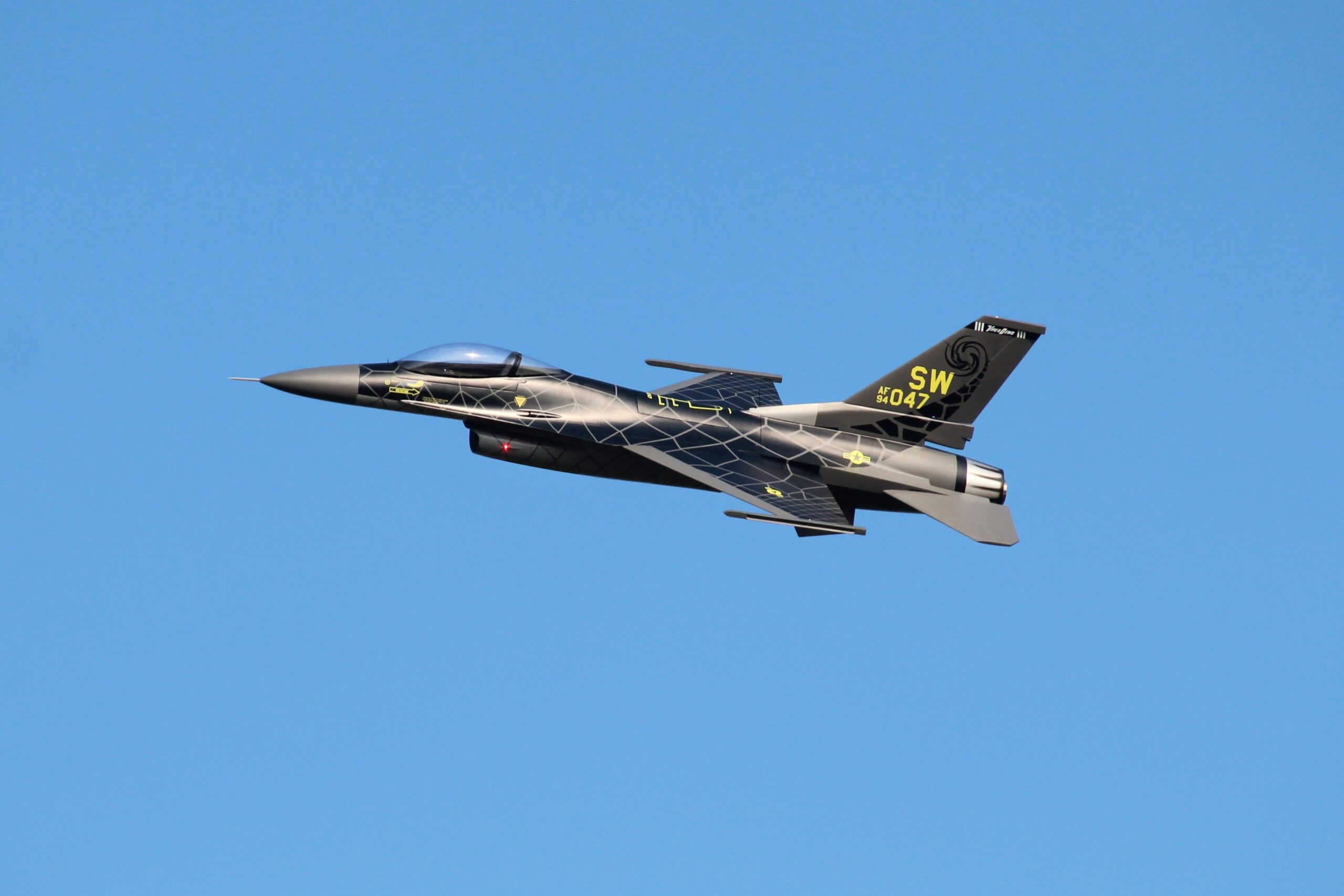 F16 1/5 3m Pilot RC