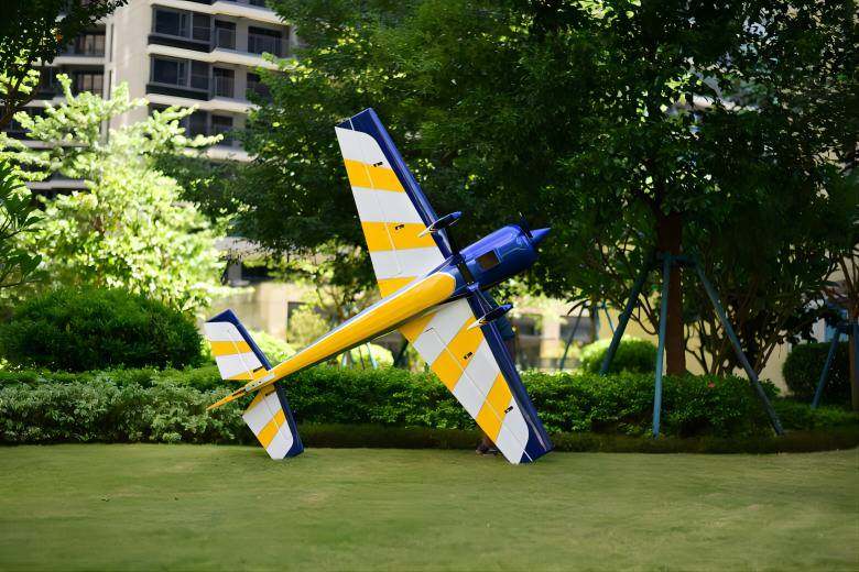 Yak 54 104