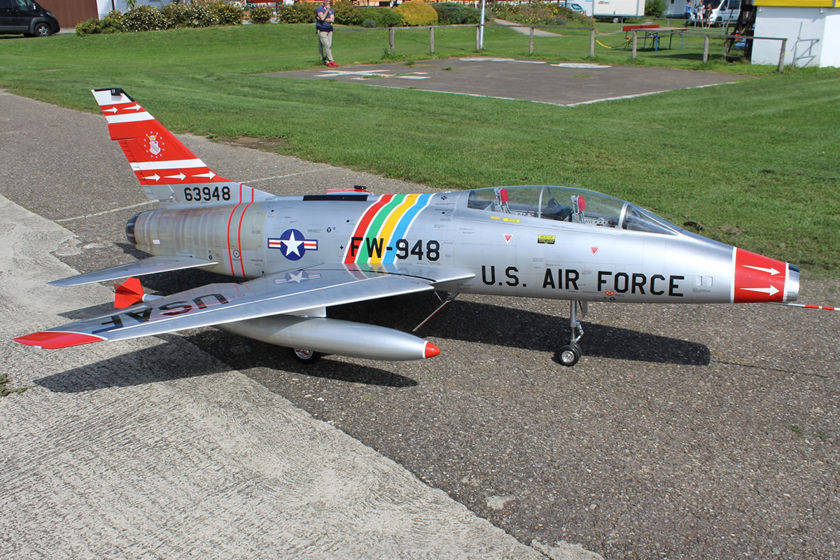 F-100 Super Sabre Tomahawk Aviation