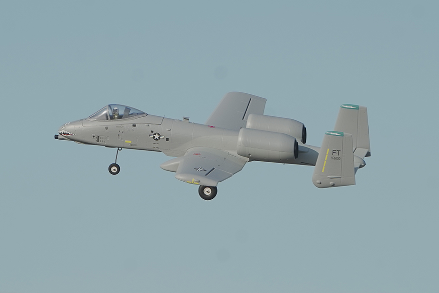 A-10 Thunderbolt Il XFLY Model